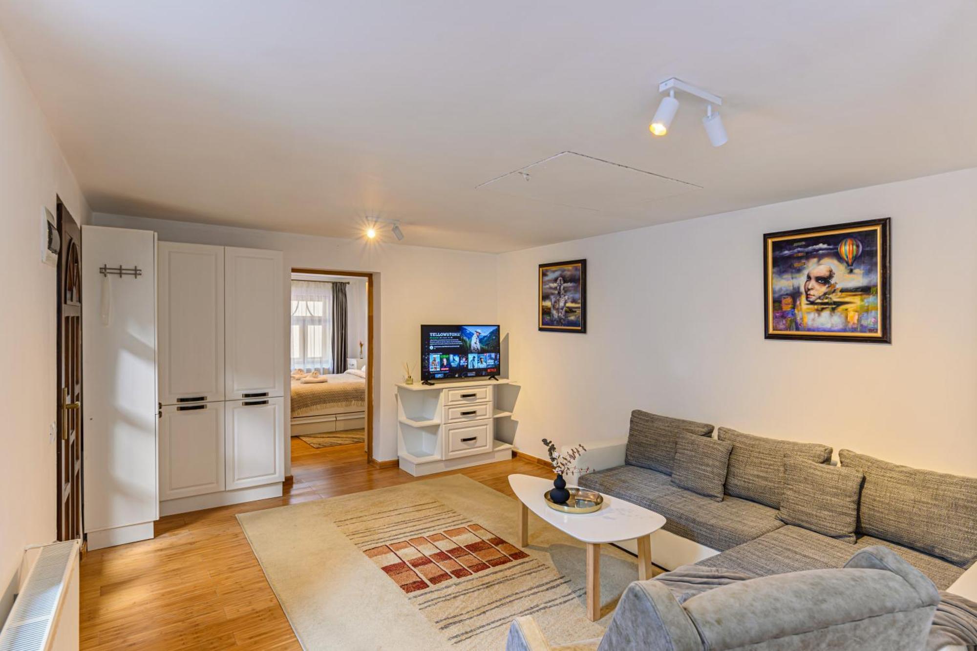 Ceahlau Cozy House With Terrace, Bbq & Free Parking 度假居 *