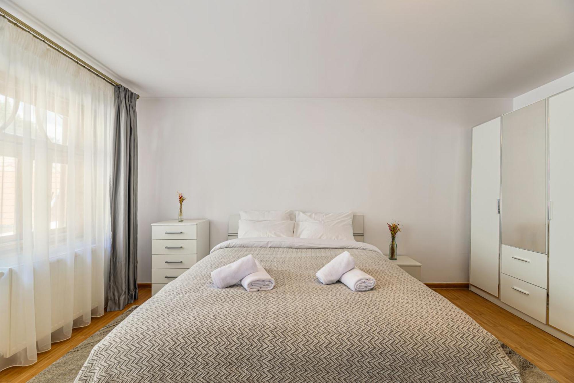 בית נופש Ceahlau Cozy House With Terrace, Bbq & Free Parking