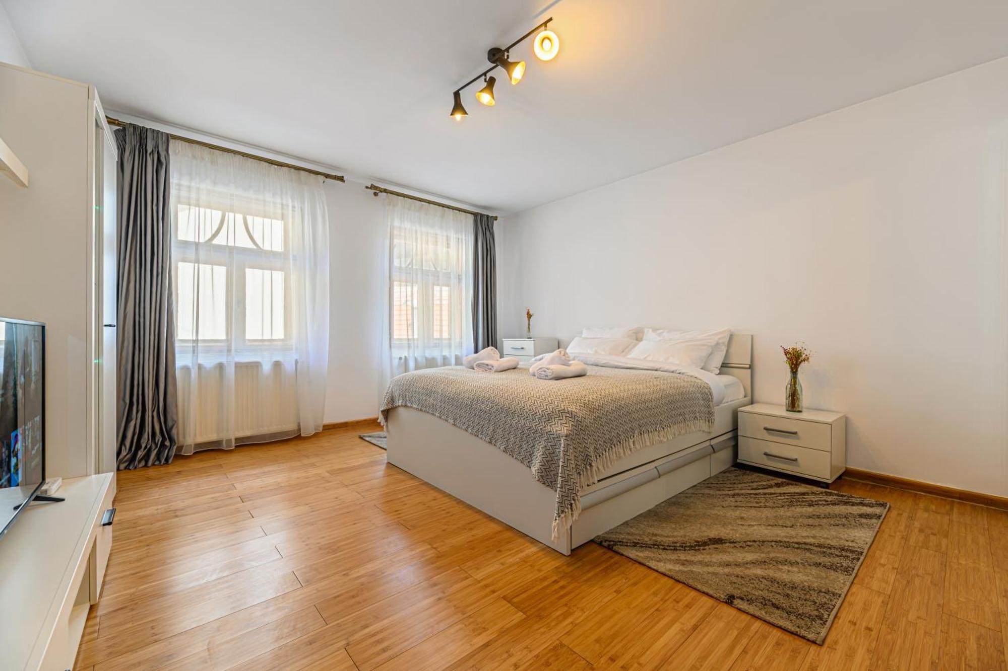 Ceahlau Cozy House With Terrace, Bbq & Free Parking Braşov