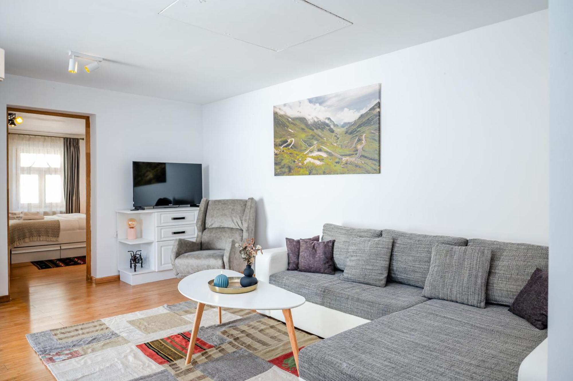Ceahlau Cozy House With Terrace, Bbq & Free Parking Braşov